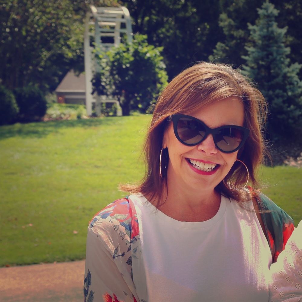 Meet your Posher, Gayle